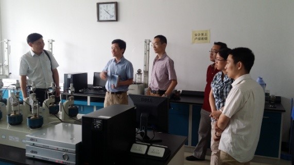 参观天津大学滨海研究院土工实验基地